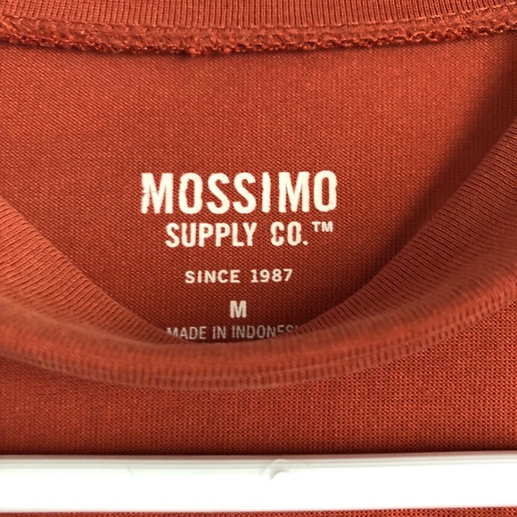 Rust Cut Out Tee - Picture 3 of 4